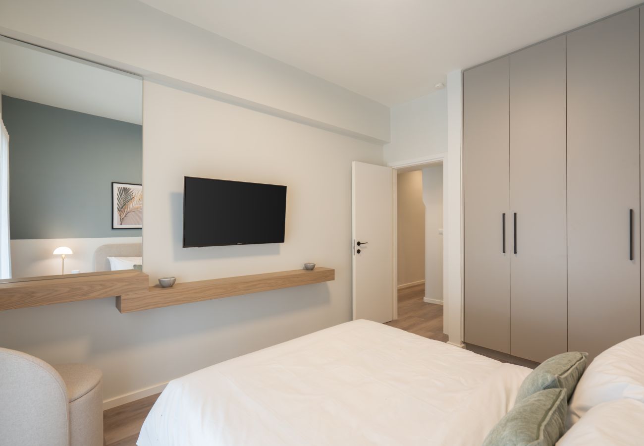 Apartment in Kaisariani - Luxury Design Apartment in the Heart of Pagrati