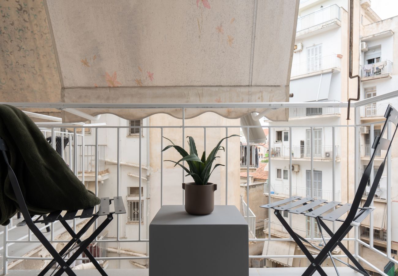 Apartment in Kaisariani - Luxury Design Apartment in the Heart of Pagrati
