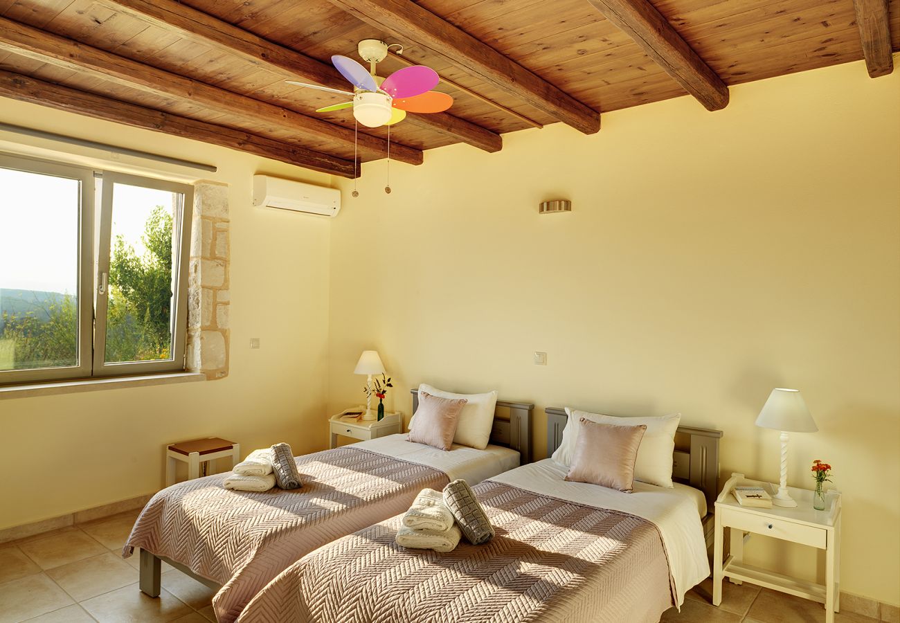 Villa in Almirida - Villa Asteriskos Sea View