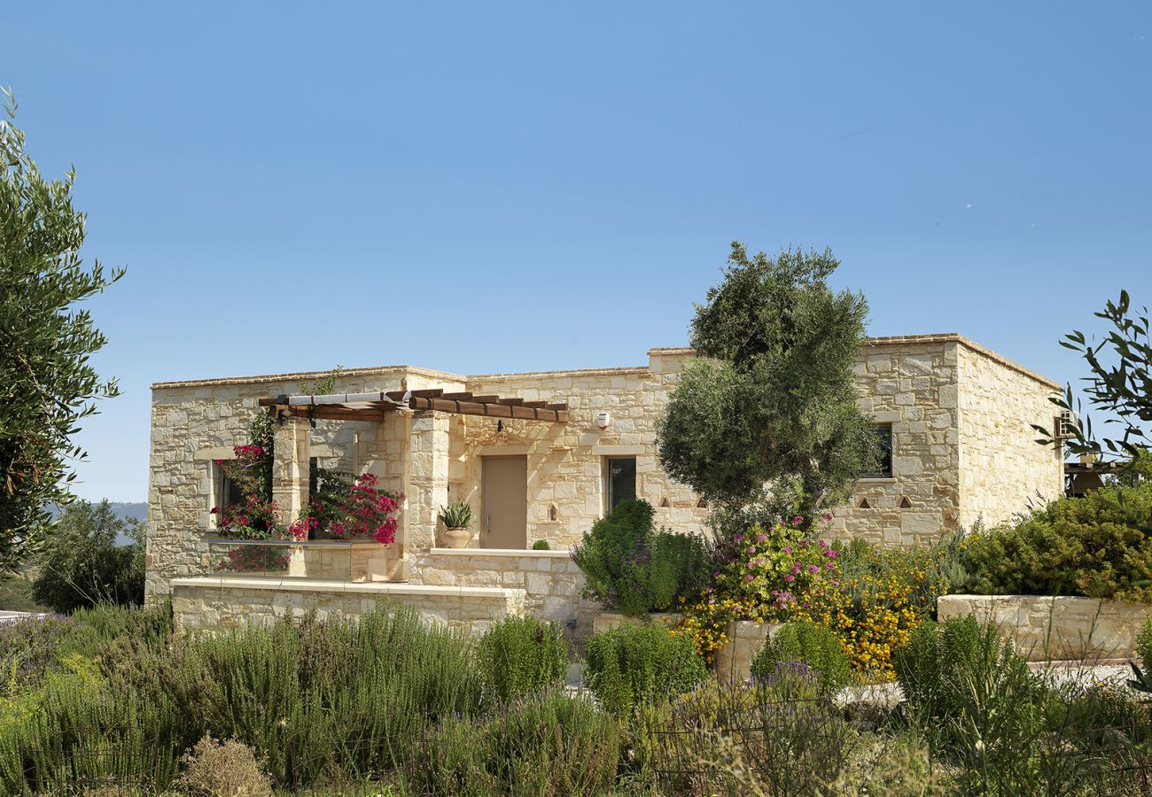 Villa in Almirida - Villa Asteriskos Sea View