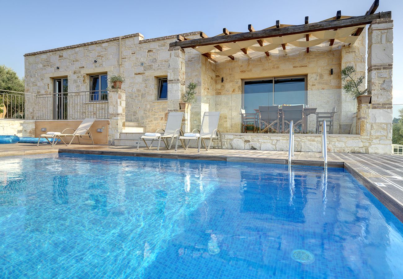 Villa in Almirida - Villa Asteriskos Sea View