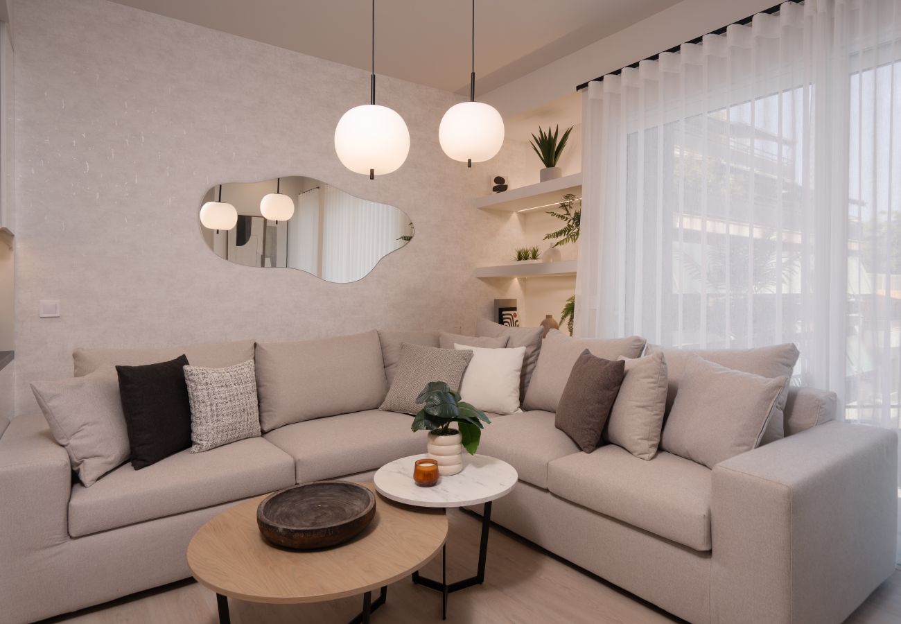 Apartment in Kaisariani - AA - Ch7 Mayfair  3b3.5b 3A