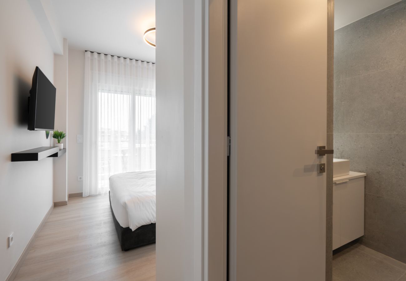 Apartment in Kaisariani - AA - Ch7 Mayfair  3b3.5b 3A