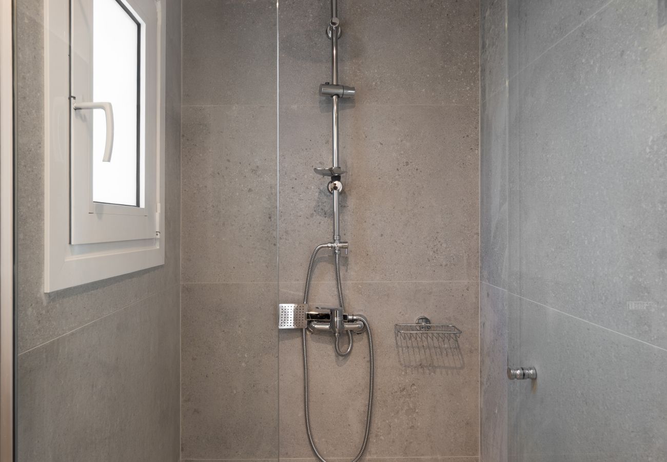 Apartment in Kaisariani - AA - Ch7 Mayfair  3b3.5b 3A