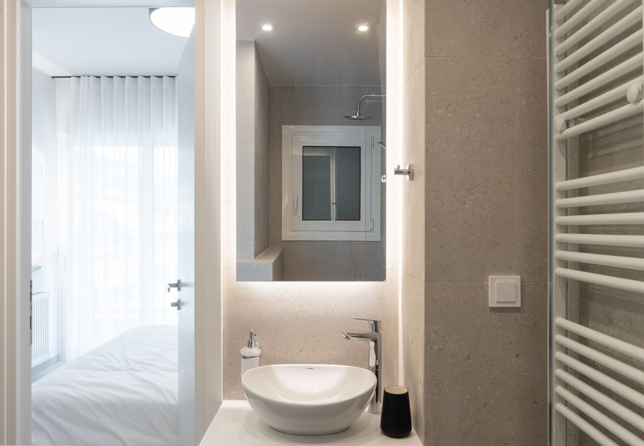 Apartment in Kaisariani - AA - Ch7 Mayfair  3b3.5b 3A