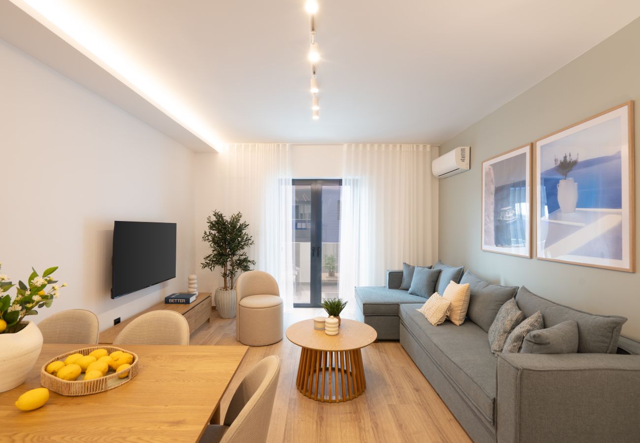 Apartment in Piraeus - Tinos luxury Apartment in Pireaus with Parking