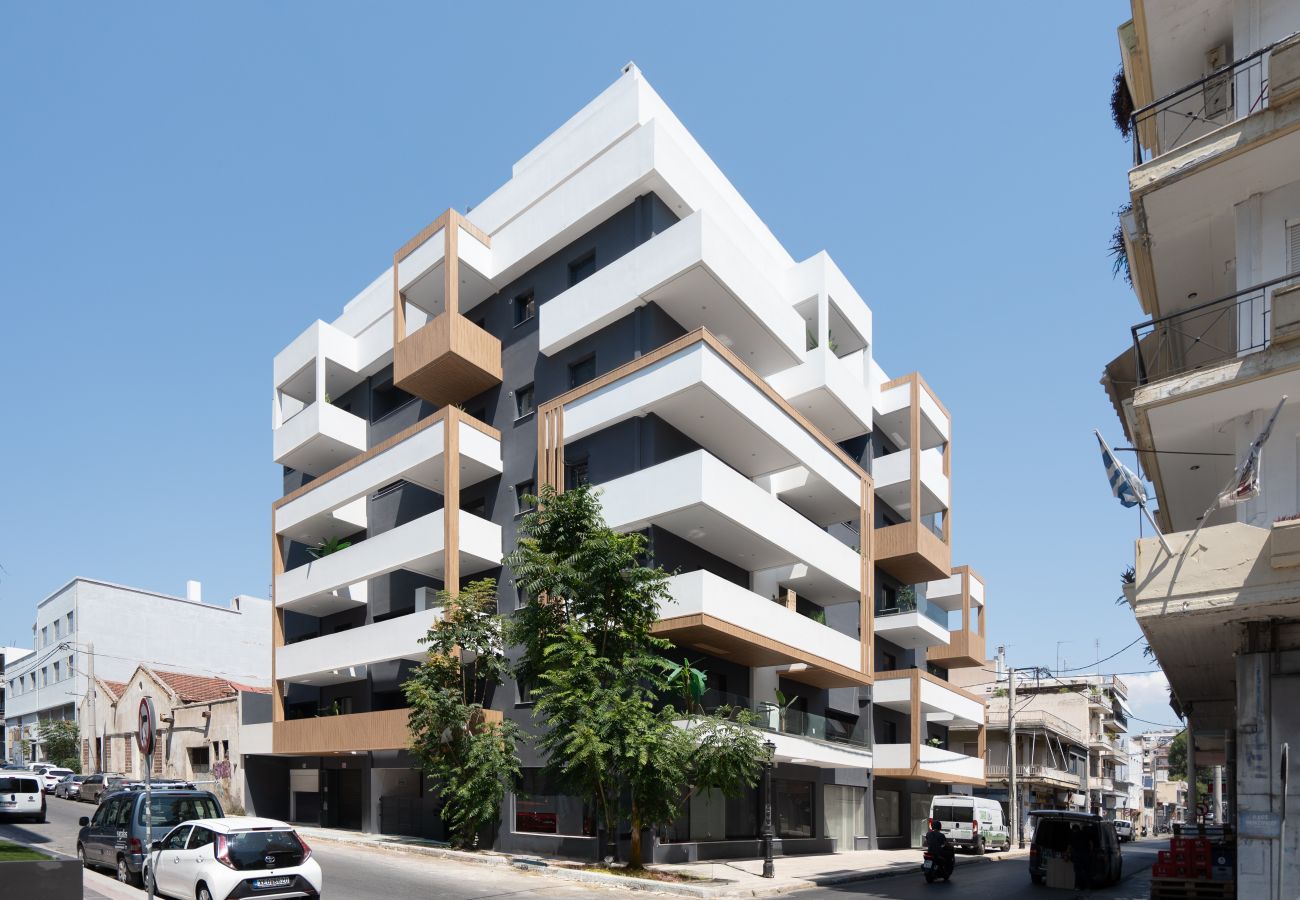 Apartment in Piraeus - Tinos luxury Apartment in Pireaus with Parking