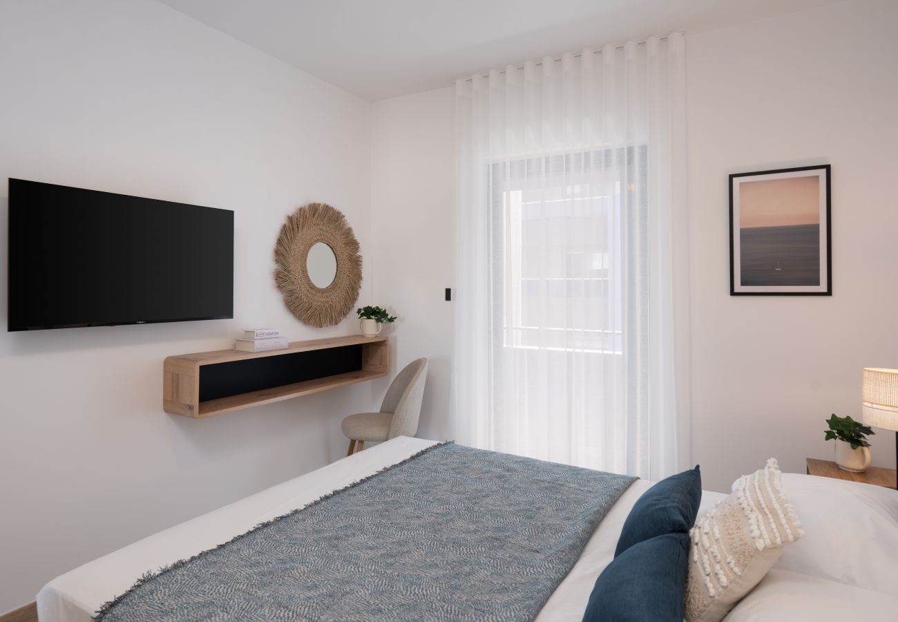 Apartment in Piraeus - Tinos luxury Apartment in Pireaus with Parking