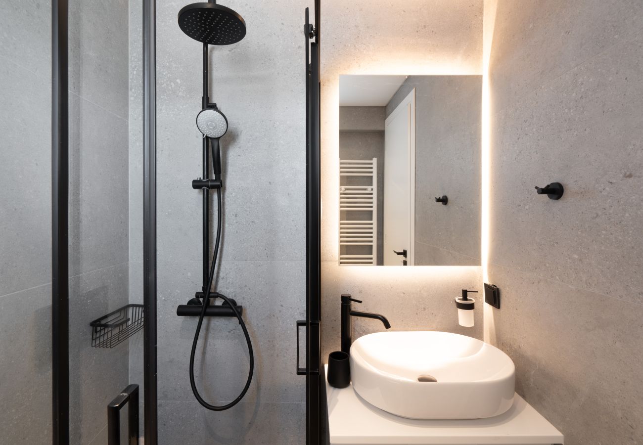 Apartment in Piraeus - Tinos luxury Apartment in Pireaus with Parking
