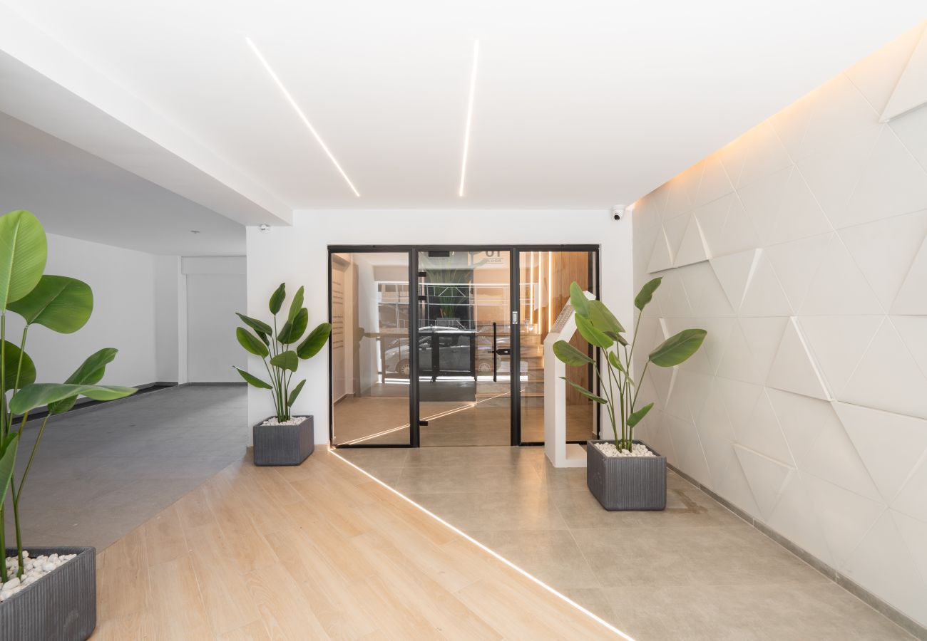 Apartment in Piraeus - Tinos luxury Apartment in Pireaus with Parking