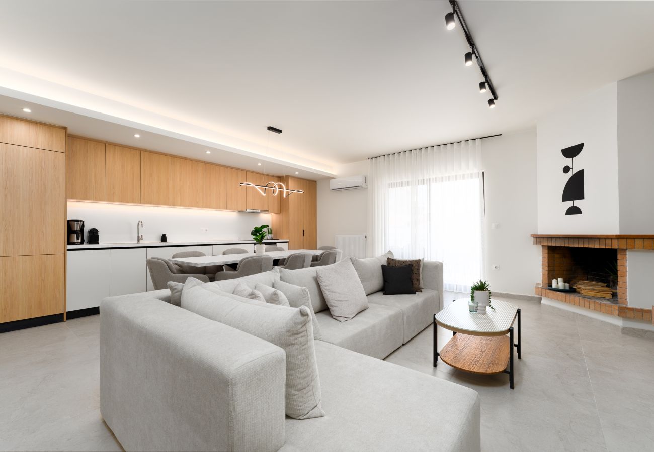 Apartment in Agia Paraskevi - Navarinou 6 C1