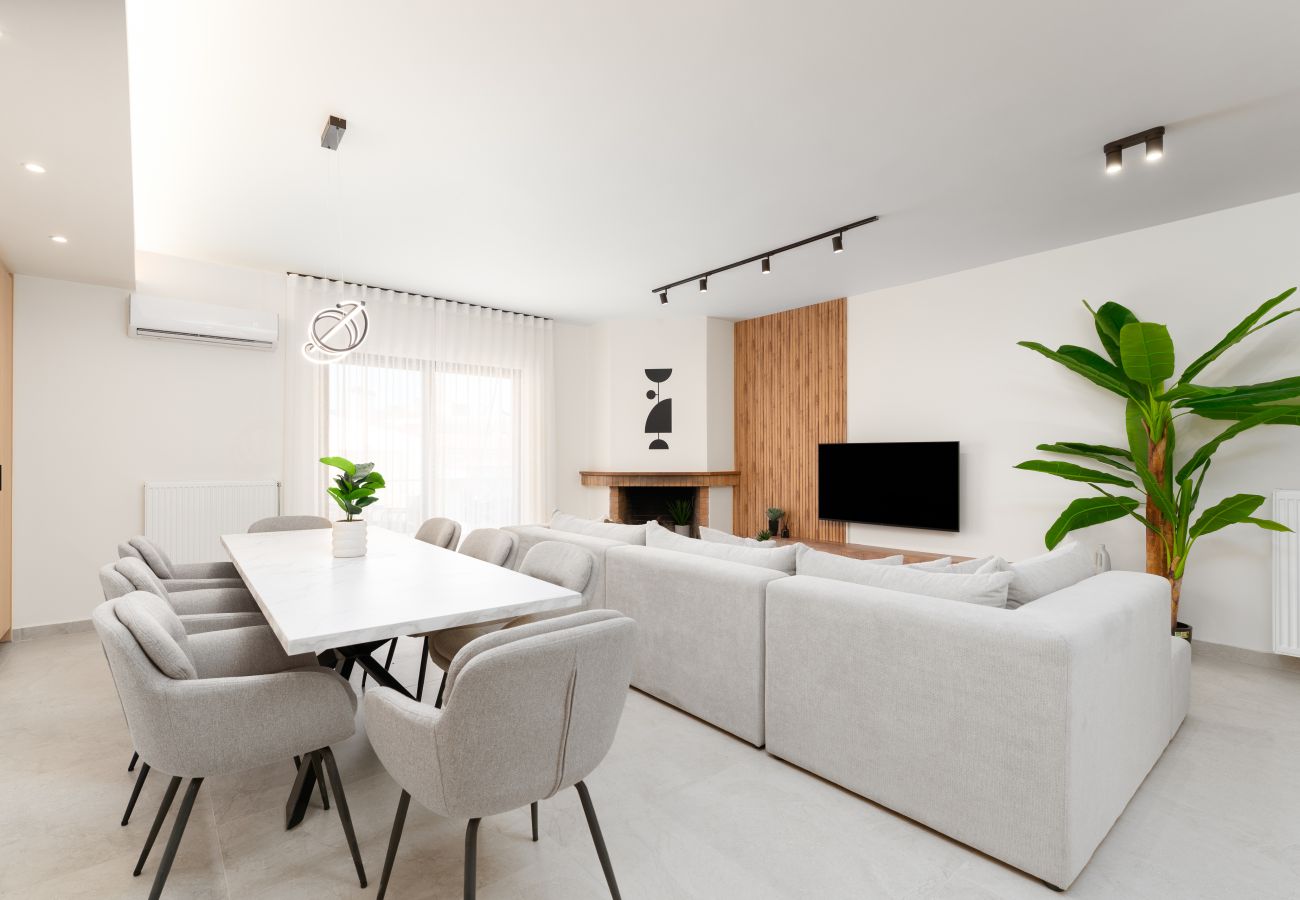 Apartment in Agia Paraskevi - Navarinou 6 C1