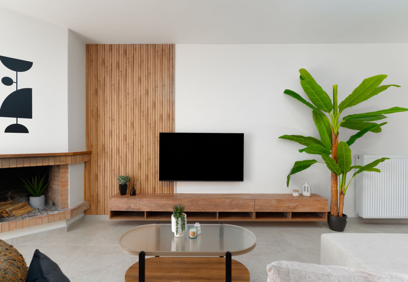 Apartment in Agia Paraskevi - Navarinou 6 C1