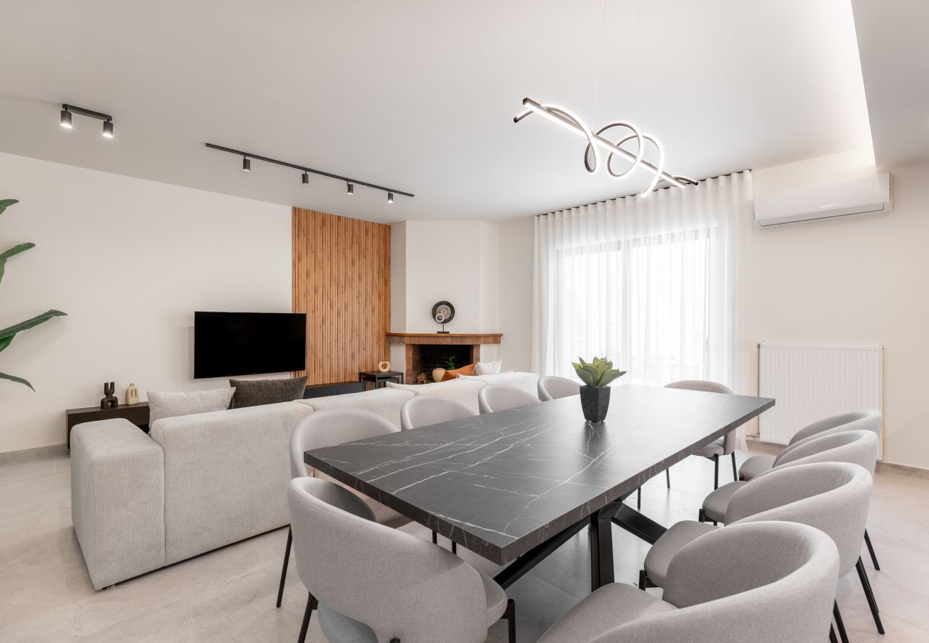 Apartment in Agia Paraskevi - Navarinou 6, 4b3.5b, B2