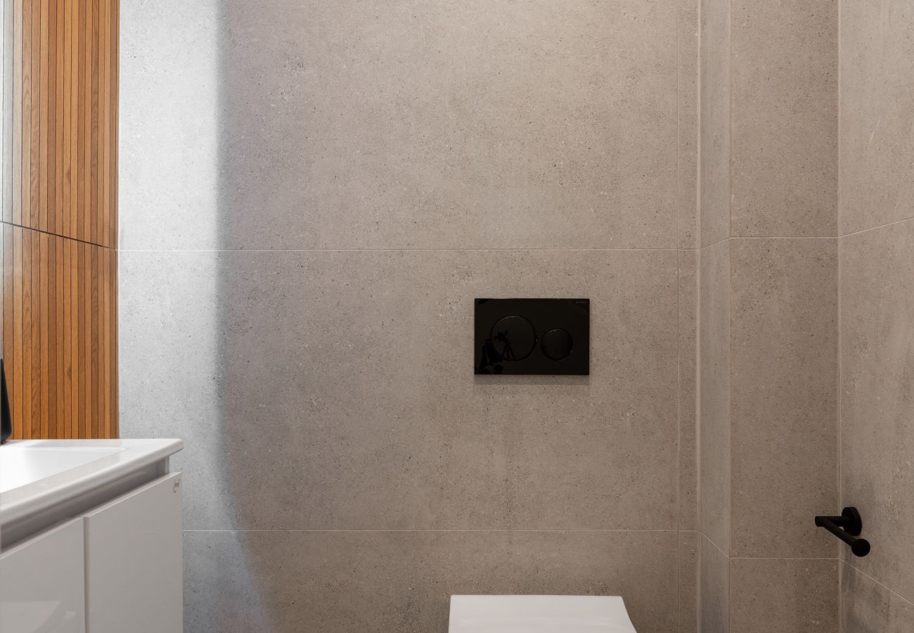 Apartment in Agia Paraskevi - Navarinou 6, 4b3.5b, B2